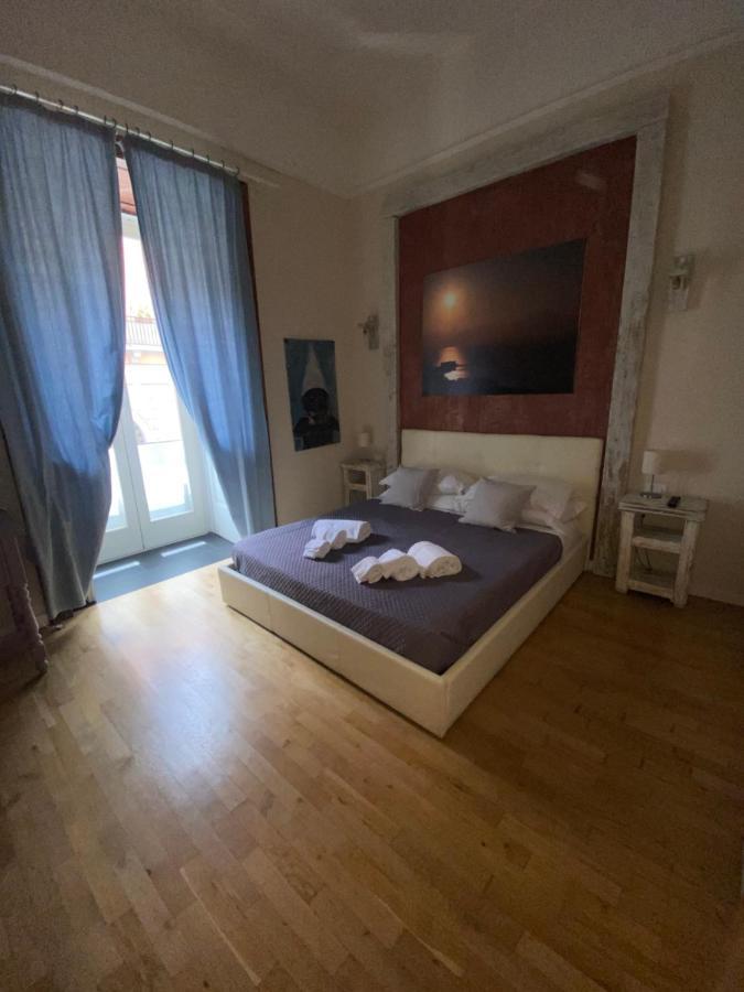 Corso 211 Beds & Suites Napoli Dış mekan fotoğraf