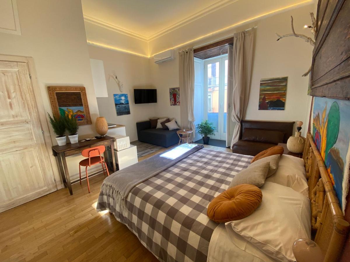 Corso 211 Beds & Suites Napoli Dış mekan fotoğraf