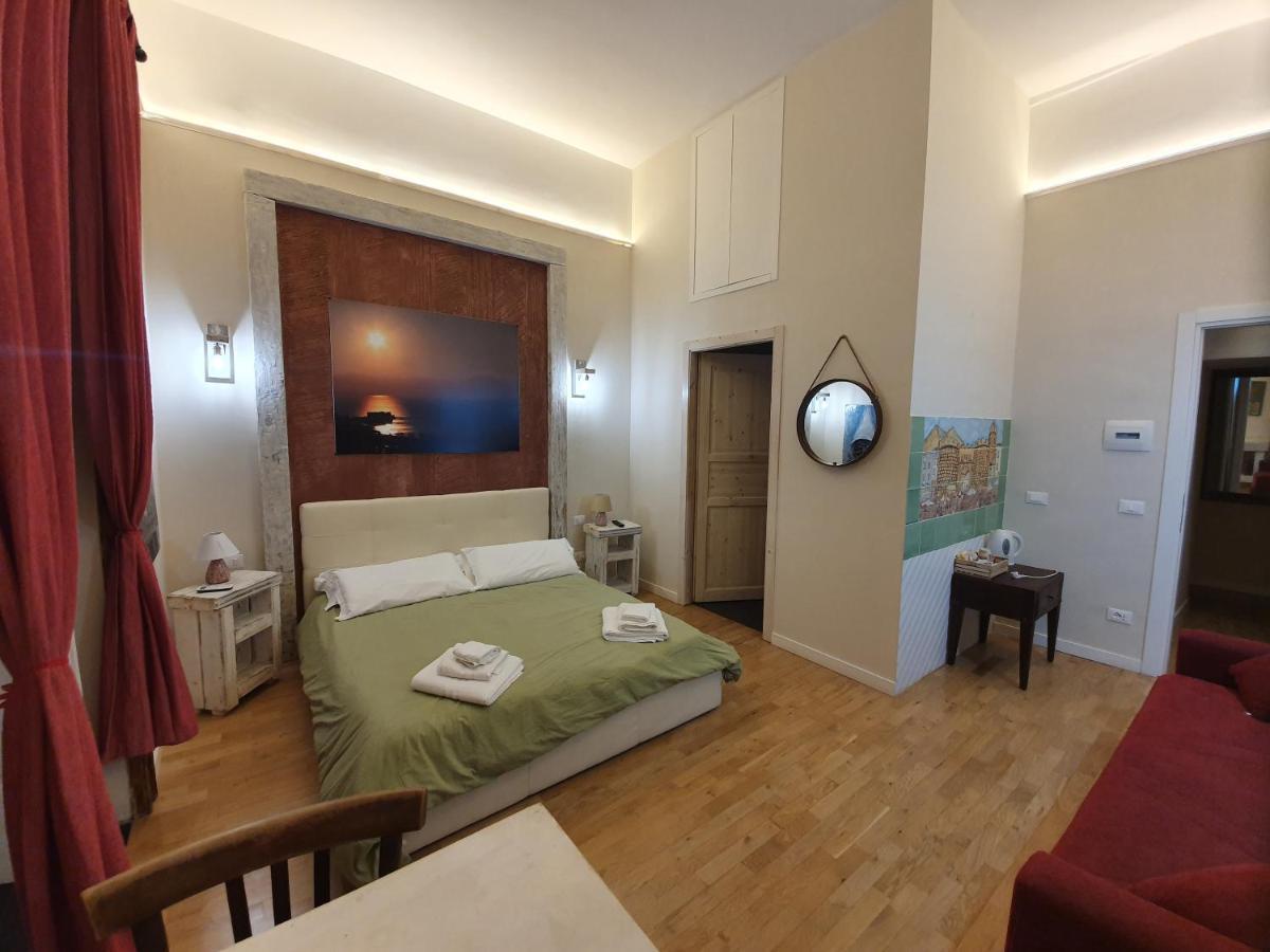 Corso 211 Beds & Suites Napoli Dış mekan fotoğraf